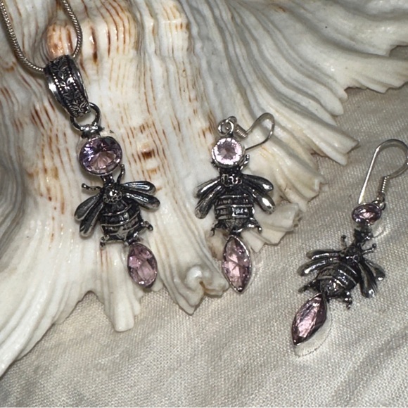 Sparkly Pink Topaz Handcrafted 925 multi-gem Bee earring & necklace set